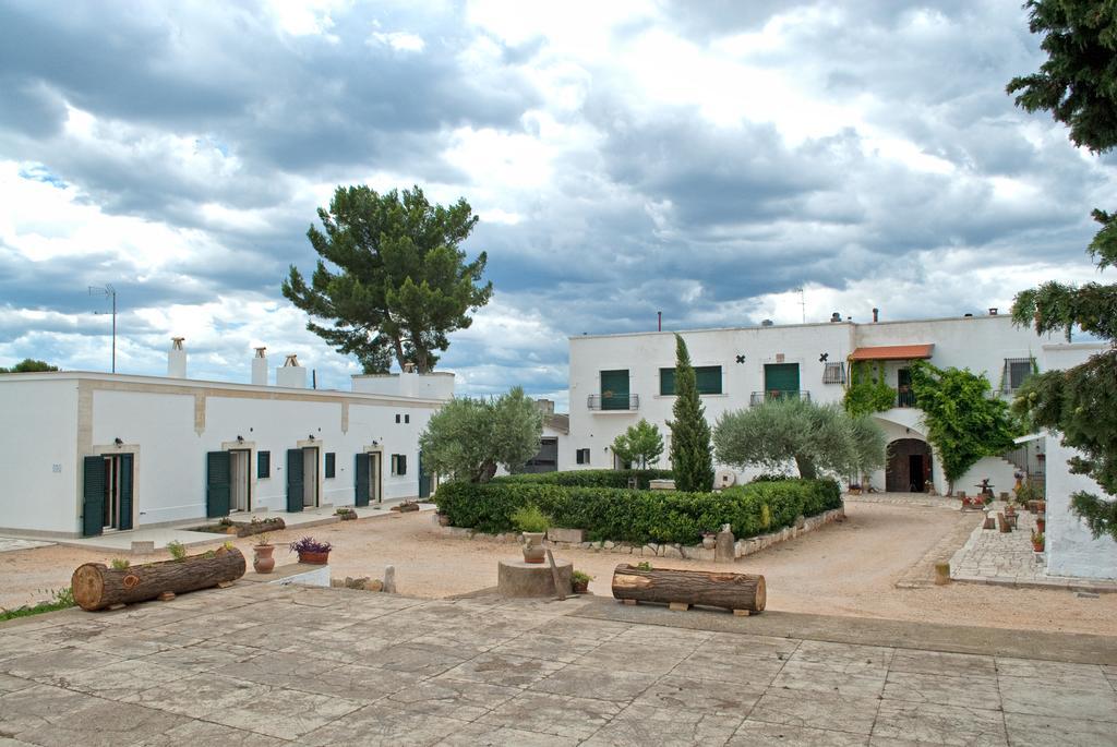 Masseria Strada Agriturismo Ginosa Buitenkant foto